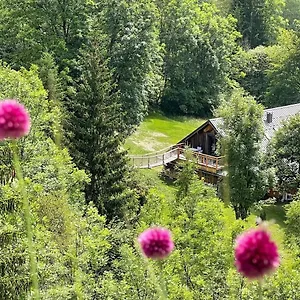 D'hotes Les D'elsa Bed & Breakfast